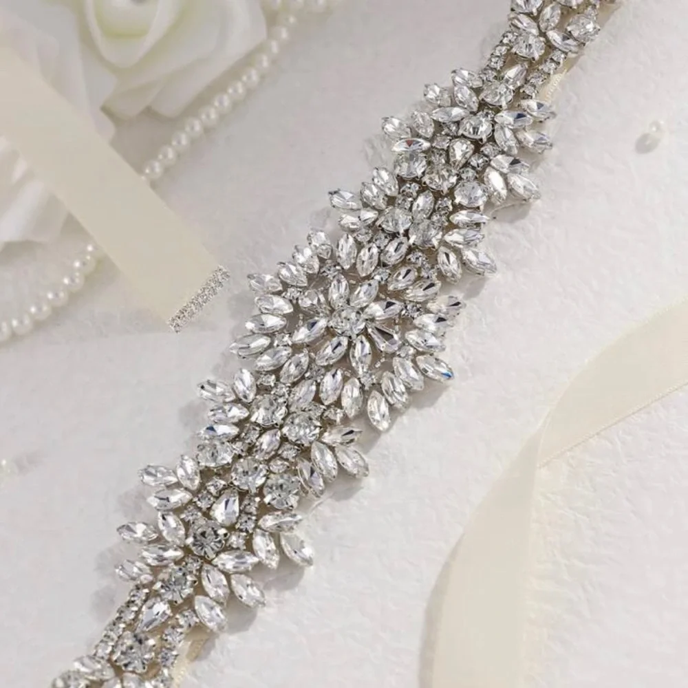 Bridal belt - Picture 2 of 3